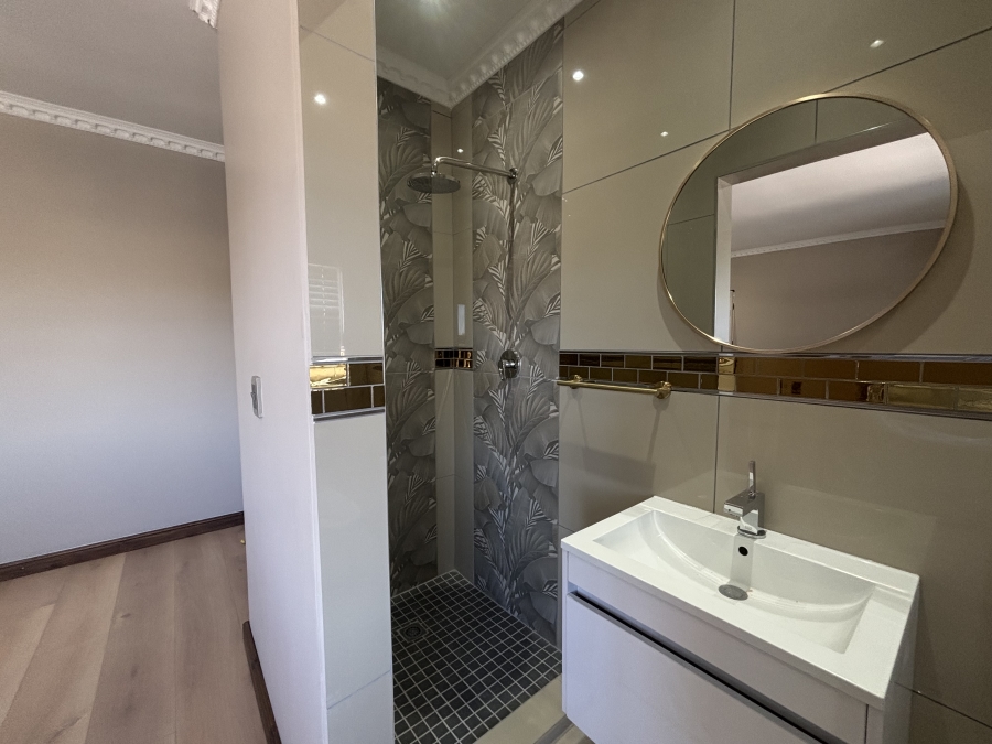 To Let 3 Bedroom Property for Rent in Flamingo Vlei Western Cape